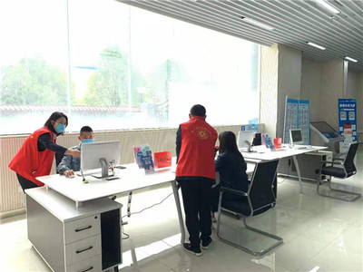 河南寶豐創新政務公開模式 開設政務公開專區提升服務效能